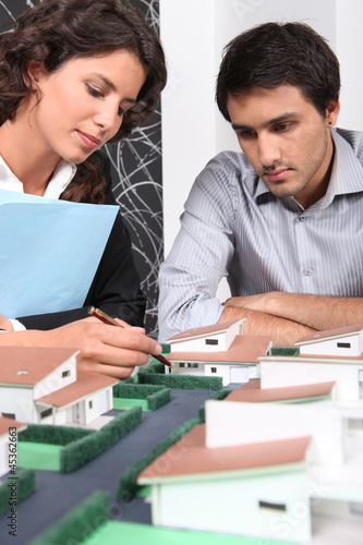 Photo: Architect using model to sell homes Architect using model to sell homes
