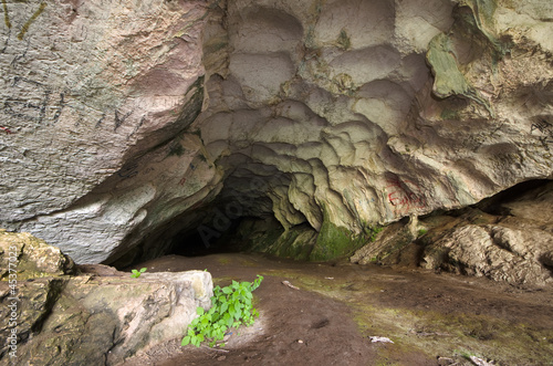 Pellumbas Cave, Albania © ollirg