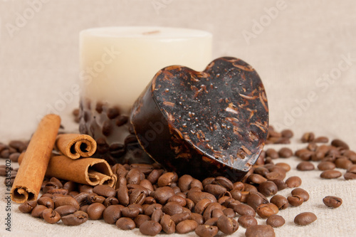 Photo: aroma handmade soap and candle with cinnamon sticks and coffee b aroma handmade soap and candle with cinnamon sticks and coffee b