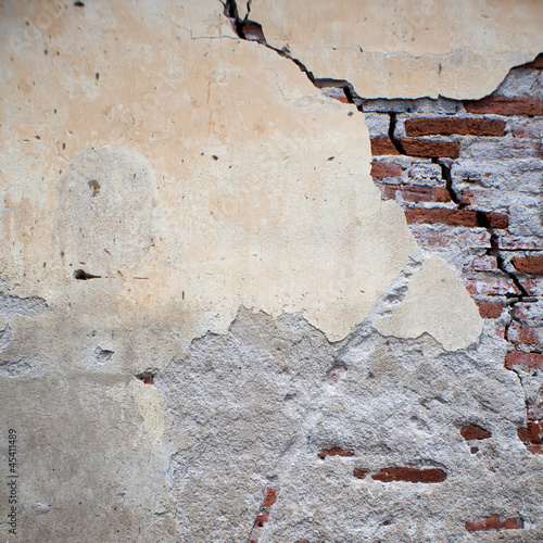 Photo: grunge wall grunge wall