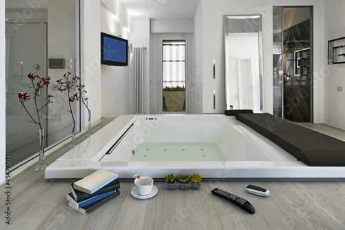 Photo: vasca da bagno moderna in soggiorno vasca da bagno moderna in soggiorno