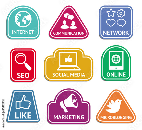 Vector: Vector stickers with social media icons Vector stickers with social media icons