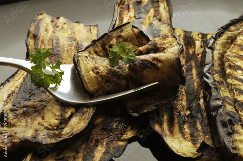 Photo: Grilled eggplant Berenjena a la parrilla 烤茄子 Grilled eggplant Berenjena a la parrilla 烤茄子