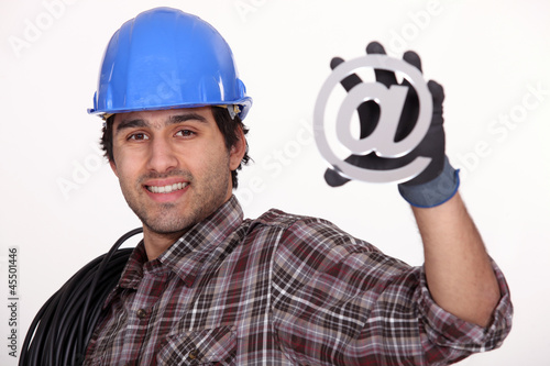 Photo: Workers with email symbol Workers with email symbol