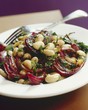 Bean salad with grilled onions