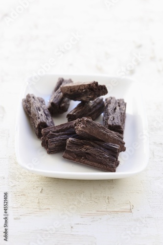 Photo: A plate of flaked chocolate bars A plate of flaked chocolate bars