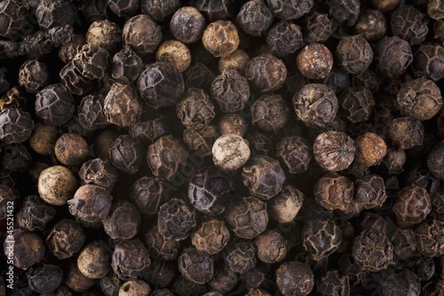 Photo: Pepper corns (close-up) Pepper corns (close-up)
