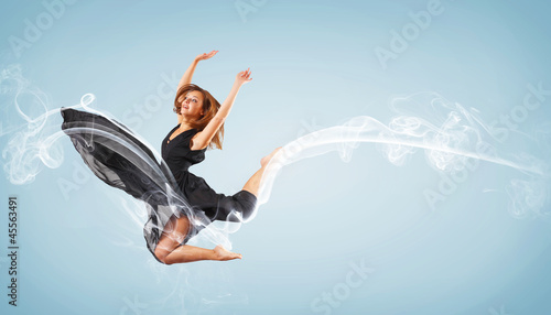 Photo: Modern style dancer posing Modern style dancer posing