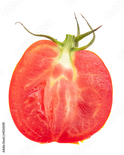 Photo: Inneres einer halben Tomate auf weiß Inneres einer halben Tomate auf weiß