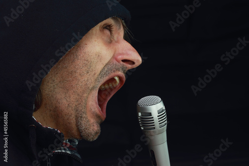 Photo: Rockstar singing Rockstar singing