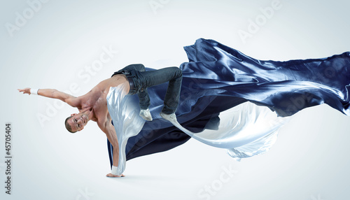 Photo: Modern style dancer posing Modern style dancer posing