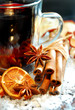 Glühwein mit Weihnachtsgewürzen