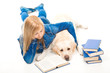 Foto: girl reading a book with Labrador retriever on isolated white girl reading a book with Labrador retriever on isolated white
