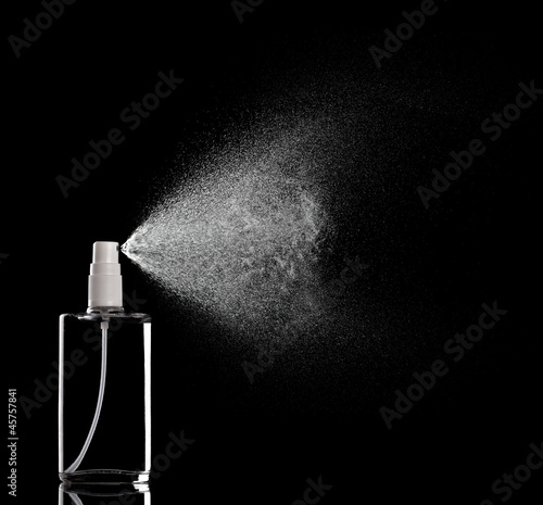 Photo: spray bottle liquid perfume drop spray bottle liquid perfume drop