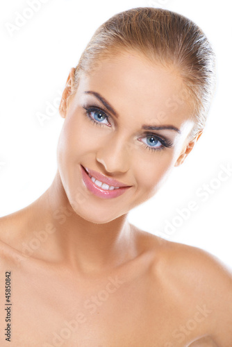 Photo: Portrait of Beautiful woman Portrait of Beautiful woman