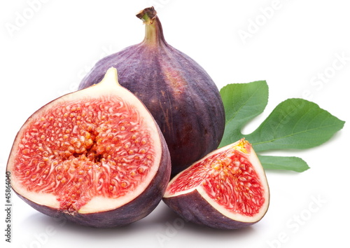 Photo: Figs with leaves. Figs with leaves.