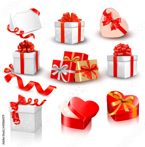 Vector: Set of colorful vector gift boxes with bows Set of colorful vector gift boxes with bows
