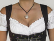 Foto: cleavage in a dirndl cleavage in a dirndl