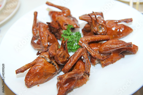 Photo: pigeon fry in hong kong pigeon fry in hong kong