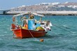 Barca sul porto di Mykonos, Grecia