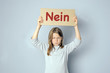 Trotziges Mädchen sagt nein