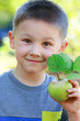 Foto: boy with apple boy with apple