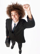 Exitoso ejecutivo estilo afro.
