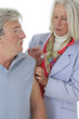 Senior - Vaccination à domicile