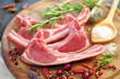 Pfeffer, Salz, Lammfleisch