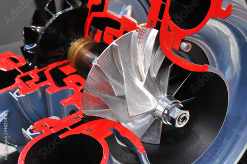 Photo: Schnittmodell eines Turboladers Schnittmodell eines Turboladers