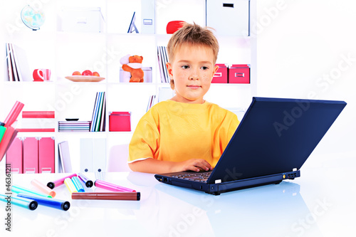 Photo: laptop boy laptop boy