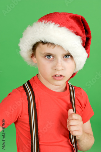 Photo: Junge mit Weihnachtsmütze Junge mit Weihnachtsmütze
