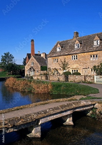 Photo: River Eye, Lower Slaughter, England © Arena Photo UK River Eye, Lower Slaughter, England © Arena Photo UK