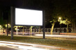 Foto: Blank advertising billboard Blank advertising billboard