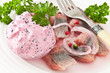 Heringe und Kaviar-Dressing