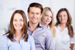 ein junges team im büro