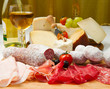 Foto: tagliere di salumi e formaggi tagliere di salumi e formaggi