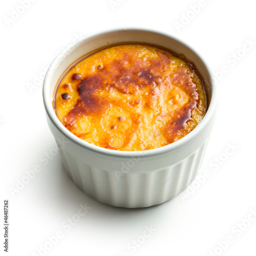 Photo: creme brulee in ceramic bowl creme brulee in ceramic bowl