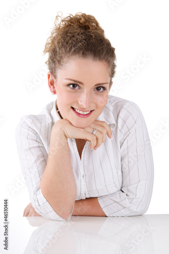 Photo: Portrait einer jungen Frau - isoliert Portrait einer jungen Frau - isoliert