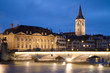 Foto: Sankt Peter und Münsterbrücke in Zürich, Schweiz Sankt Peter und Münsterbrücke in Zürich, Schweiz
