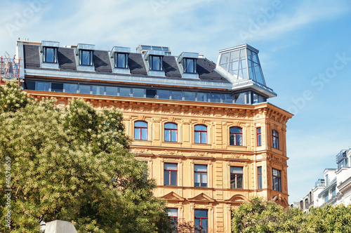 Photo: Elegant apartment building in central Vienna Elegant apartment building in central Vienna