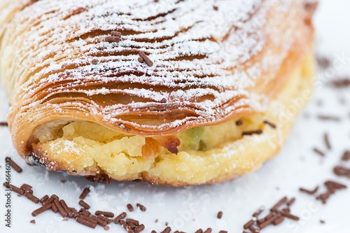 Photo: sfogliatella napoletana sfogliatella napoletana