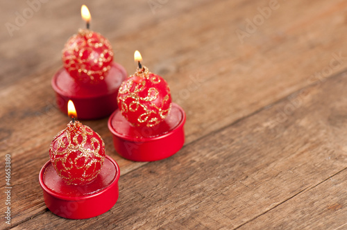 Photo: 3 rote Kerzen 3 rote Kerzen