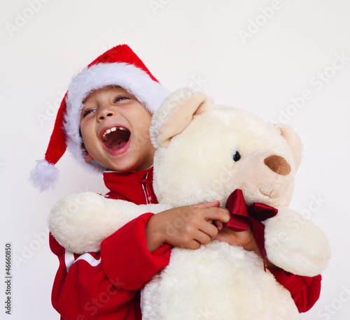 Photo: Kind mit Teddy bear Kind mit Teddy bear