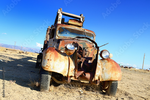 Photo: vintage truck abandoned vintage truck abandoned