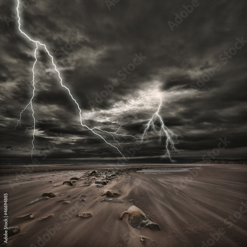 Photo: Lightning thunderstorm at sea Lightning thunderstorm at sea