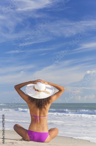 Photo: Sexy Woman Girl Sitting Sun Hat & Bikini on Beach Sexy Woman Girl Sitting Sun Hat & Bikini on Beach