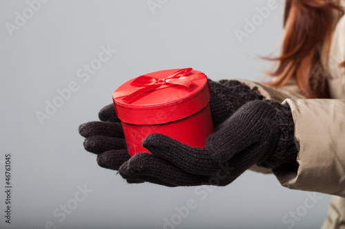 Photo: Rotes Geschenkpaket Rotes Geschenkpaket