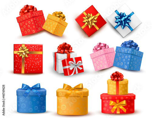 Vector: Set of colorful gift boxes with bows and ribbons. Set of colorful gift boxes with bows and ribbons.