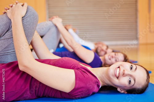 Photo: Lachende Frau beim Sportkurs Lachende Frau beim Sportkurs